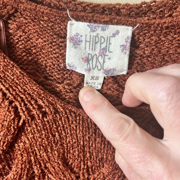 Hippie Rose Cropped V Neck Cable Knit Sweater Brown XS Cozy Fall Casual Winter - Picture 3 of 6